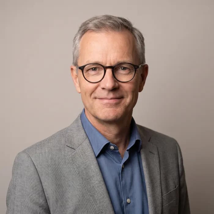 Per-Anders Holm, Skadechef på Byggvärn